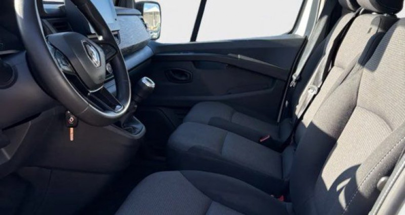 Renault Trafic L2 9 places 2.0 Blue dci 150 CH Zen tva rcuprable sort de   occasion  Nevers - photo n5