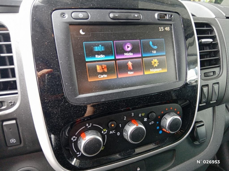 Renault Trafic Trafic Combi L2 dCi 145 Energy S&S Intens 2 2019 - photo n°14 Renault Trafic Trafic Combi L2 dCi 145 Energy S&S Intens 2  occasion à Gournay-en-Bray - photo n°14