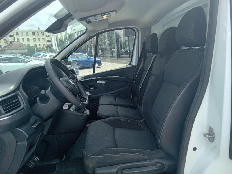 Renault Trafic TRAFIC FGN L1H1 2800 KG BLUE DCI 130 GRAND CONFORT 2023 - photo n°18 Renault Trafic TRAFIC FGN L1H1 2800 KG BLUE DCI 130 GRAND CONFORT  occasion à Crépy-en-Valois - photo n°18