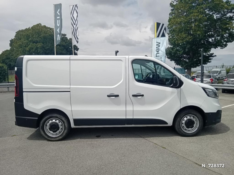 Renault Trafic TRAFIC FGN L1H1 2800 KG BLUE DCI 130 GRAND CONFORT 2023 - photo n°5 Renault Trafic TRAFIC FGN L1H1 2800 KG BLUE DCI 130 GRAND CONFORT  occasion à Crépy-en-Valois - photo n°5