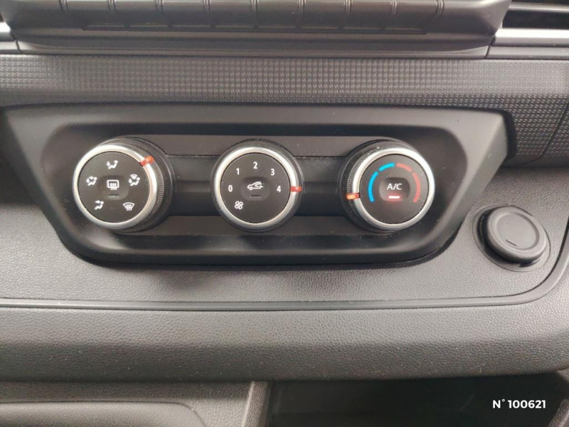 Renault Trafic Trafic L2 dCi 150 Energy S&S Zen 2022 - photo n°13 Renault Trafic Trafic L2 dCi 150 Energy S&S Zen  occasion à Compiègne - photo n°13