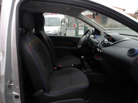 Renault Twingo II 1.2 LEV 16V 75CH PURPLE ECO�  occasion � Toulouse - photo n�8
