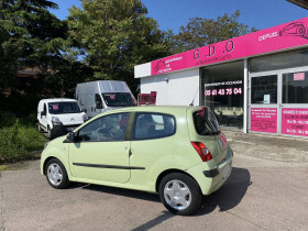 Renault Twingo II 1.2 LEV 16V 75CH TREND  occasion à Toulouse - photo n°3