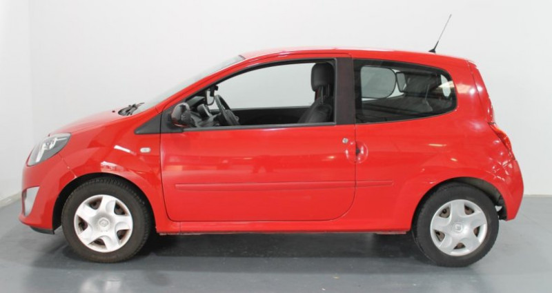 Renault Twingo 1.2i TCe - 100 II BERLINE Dynamique 2009 - photo n°4 Renault Twingo 1.2i TCe - 100 II BERLINE Dynamique  occasion à Saint André de corcy - photo n°4