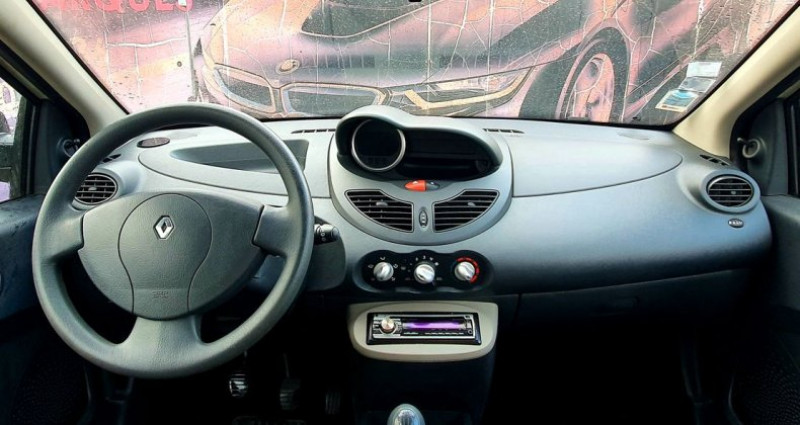 Renault Twingo II 1.2i 75Cv 11-2010 2010 - photo n°4 Renault Twingo II 1.2i 75Cv 11-2010  occasion à Dijon - photo n°4