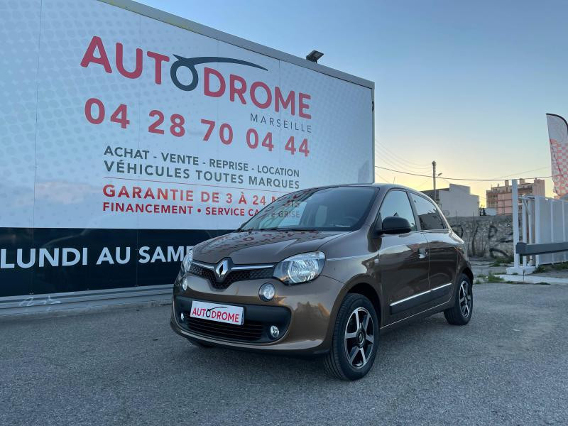 Renault Twingo occasion 2017 mise en vente à Marseille 10 par le garage AUTODROME - photo n°1
