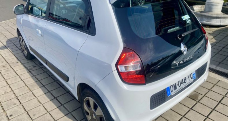 Renault Twingo III 1.0 70 CH SCE ECO 2 ZEN 2014 - photo n°4 Renault Twingo III 1.0 70 CH SCE ECO 2 ZEN  occasion à NOUVOITOU - photo n°4