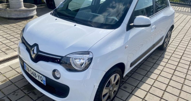 Renault Twingo III 1.0 70 CH SCE ECO 2 ZEN 2014 - photo n°2 Renault Twingo III 1.0 70 CH SCE ECO 2 ZEN  occasion à NOUVOITOU - photo n°2