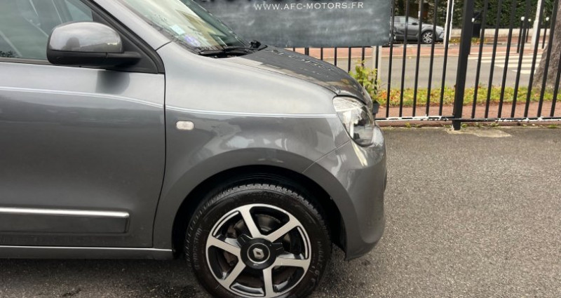 Renault Twingo III Intens 2018 - photo n°3 Renault Twingo III Intens  occasion à Saint-Maur-des-Fossés - photo n°3