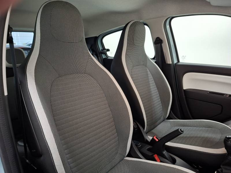 Renault Twingo III SCe 65 Equilibre 2023 - photo n°8 Renault Twingo III SCe 65 Equilibre  occasion à Muret - photo n°8