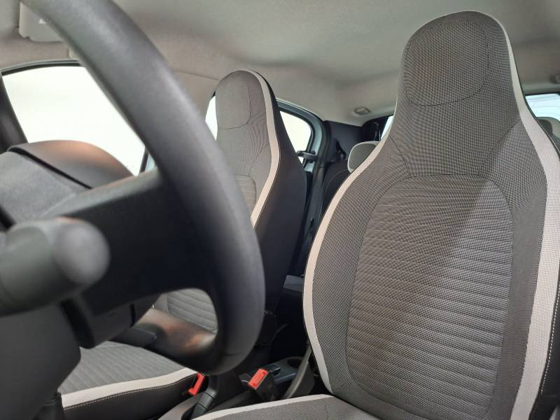 Renault Twingo III SCe 65 Equilibre 2023 - photo n°6 Renault Twingo III SCe 65 Equilibre  occasion à Muret - photo n°6