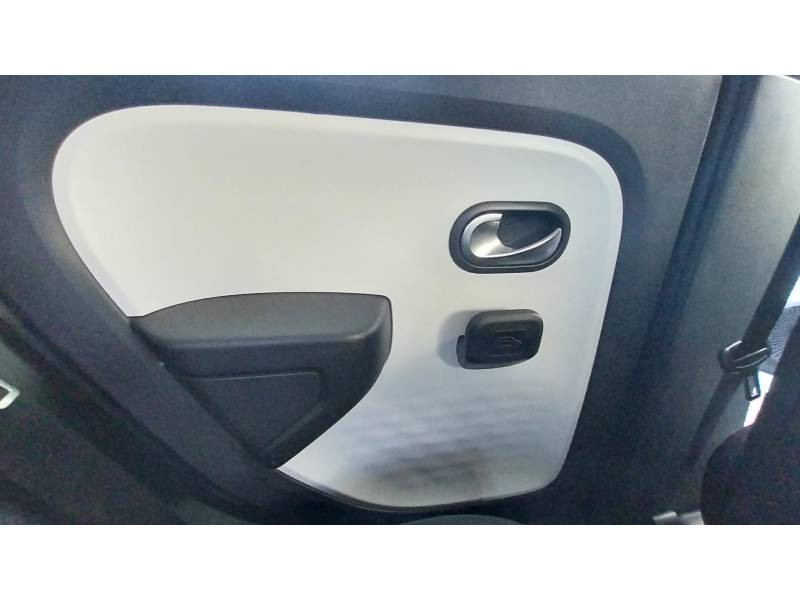 Renault Twingo III SCe 75 - 20 Zen 2020 - photo n°20 Renault Twingo III SCe 75 - 20 Zen  occasion à Toulouse - photo n°20