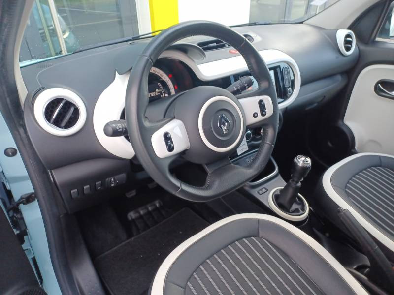 Renault Twingo III TCe 95 Intens 2020 - photo n°12 Renault Twingo III TCe 95 Intens  occasion à Castelnau-d'Estrétefonds - photo n°12