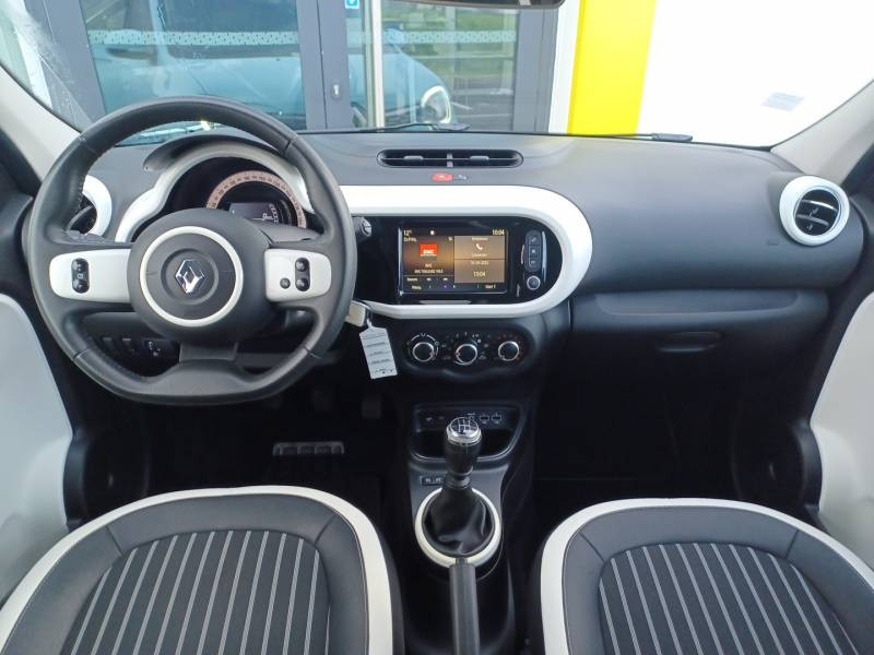 Renault Twingo III TCe 95 Intens 2020 - photo n°14 Renault Twingo III TCe 95 Intens  occasion à Castelnau-d'Estrétefonds - photo n°14