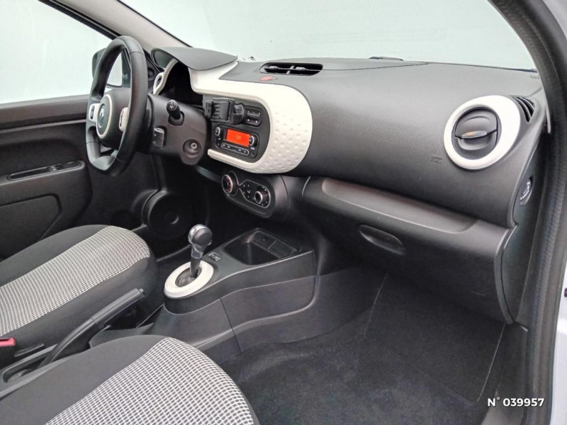 Renault Twingo Twingo III Achat Intégral - 21 Life 2022 - photo n°10 Renault Twingo Twingo III Achat Intégral - 21 Life  occasion à Dieppe - photo n°10