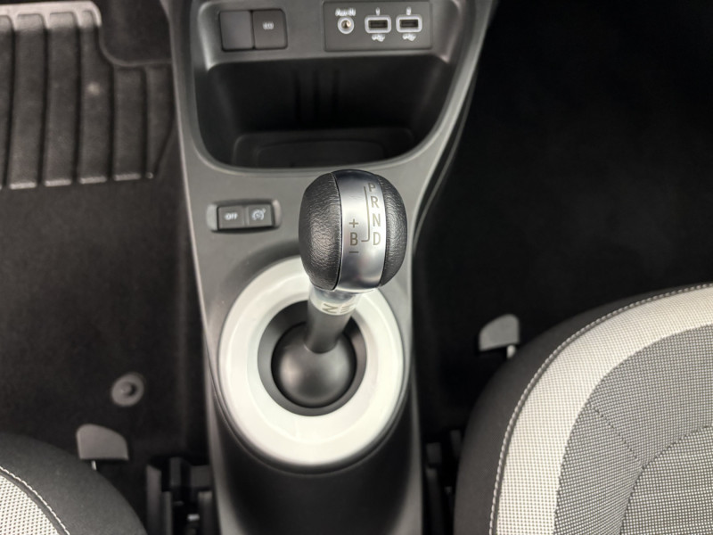 Renault Twingo Twingo III Achat Intégral 21 Zen 5p 2022 - photo n°19 Renault Twingo Twingo III Achat Intégral 21 Zen 5p  occasion à SAINT-GREGOIRE - photo n°19