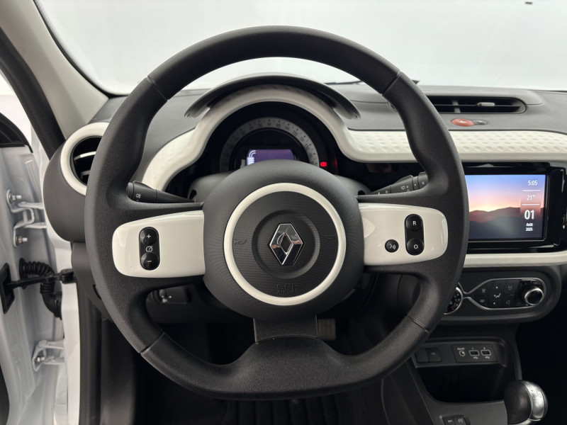 Renault Twingo Twingo III Achat Intégral 21 Zen 5p 2022 - photo n°15 Renault Twingo Twingo III Achat Intégral 21 Zen 5p  occasion à SAINT-GREGOIRE - photo n°15