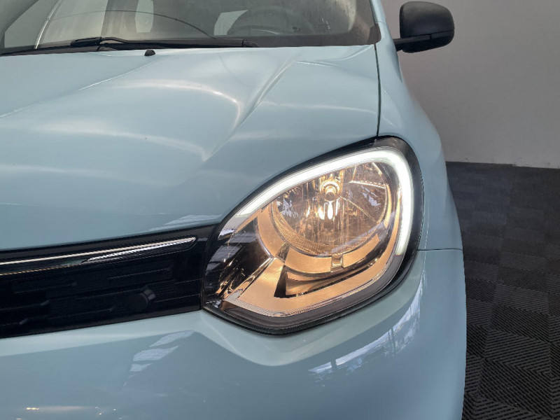 Renault Twingo Twingo III E-Tech Authentic 2023 - photo n°18 Renault Twingo Twingo III E-Tech Authentic  occasion à Seynod - photo n°18