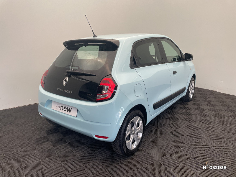 Renault Twingo Twingo III E-Tech Authentic 2023 - photo n°4 Renault Twingo Twingo III E-Tech Authentic  occasion à Seynod - photo n°4