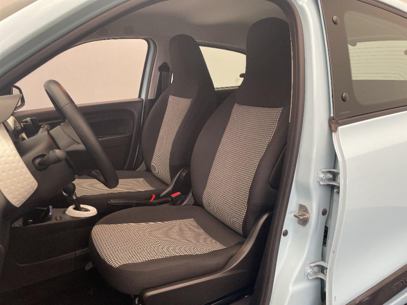 Renault Twingo Twingo III E-Tech Authentic 2023 - photo n°15 Renault Twingo Twingo III E-Tech Authentic  occasion à Seynod - photo n°15