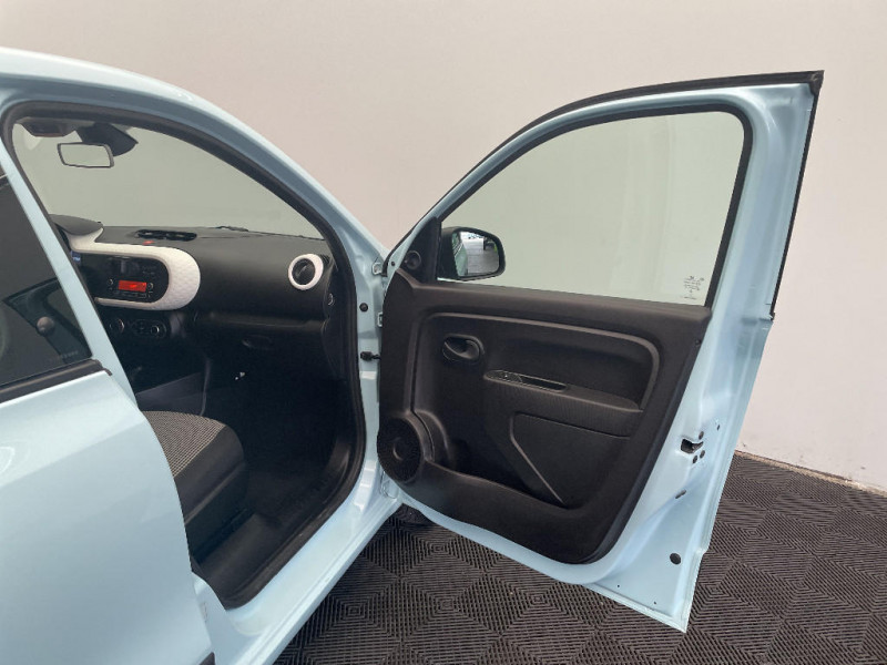 Renault Twingo Twingo III E-Tech Authentic 2023 - photo n°17 Renault Twingo Twingo III E-Tech Authentic  occasion à Seynod - photo n°17
