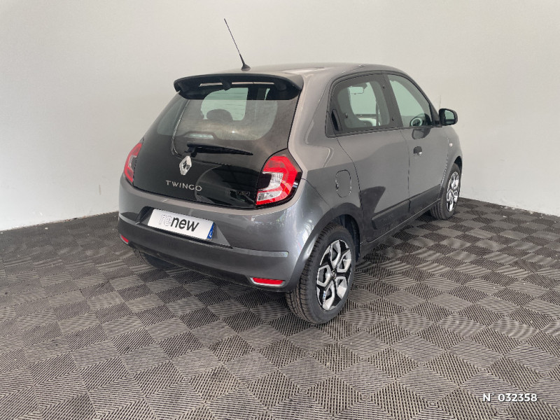 Renault Twingo Twingo III E-Tech Equilibre 2023 - photo n°4 Renault Twingo Twingo III E-Tech Equilibre  occasion à Seynod - photo n°4