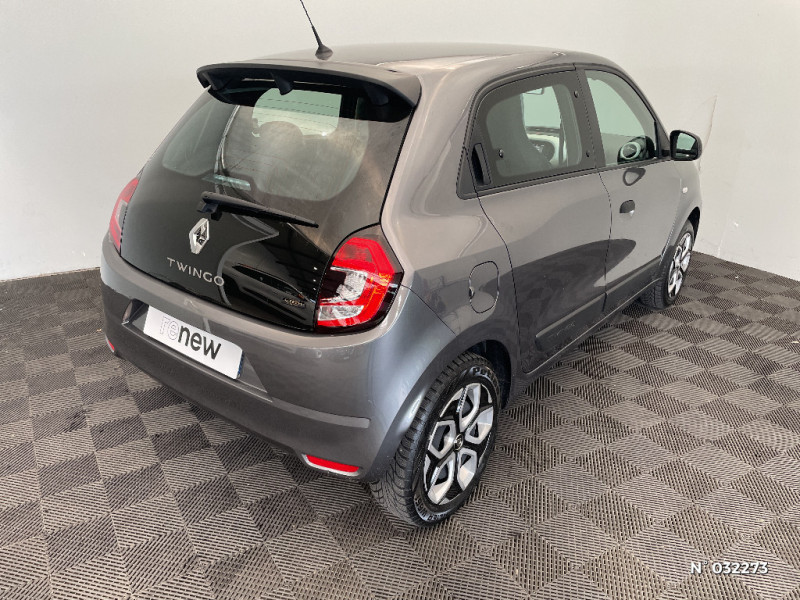 Renault Twingo Twingo III E-Tech Equilibre 2023 - photo n°4 Renault Twingo Twingo III E-Tech Equilibre  occasion à Seynod - photo n°4