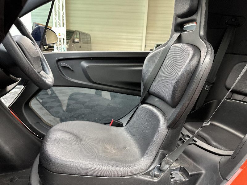 Renault Twizy Twizy Intens Noir 45 Achat Intégral 2023 - photo n°14 Renault Twizy Twizy Intens Noir 45 Achat Intégral  occasion à DREUX - photo n°14