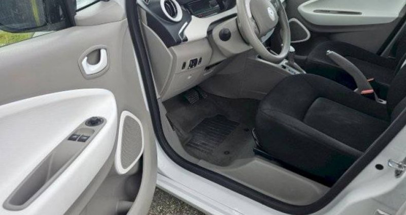 Renault Zoe I (B10) Life charge normale Type 2  occasion  Ploudaniel - photo n6