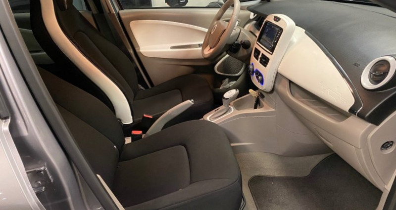 Renault Zoe Life charge normale R75 2016 - photo n°7 Renault Zoe Life charge normale R75  occasion à Le Mans - photo n°7