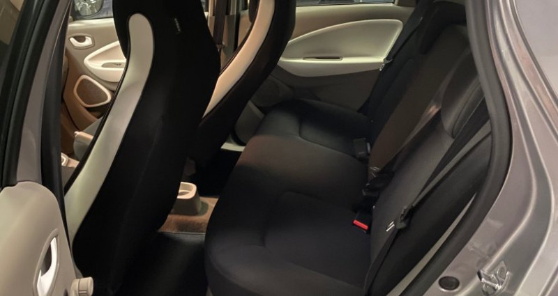 Renault Zoe Life charge normale R75 2016 - photo n°6 Renault Zoe Life charge normale R75  occasion à Le Mans - photo n°6