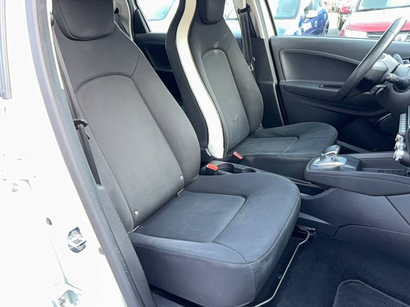 Renault Zoe R110 Achat Intégral - 21 Life 2021 - photo n°12 Renault Zoe R110 Achat Intégral - 21 Life  occasion à Lourdes - photo n°12