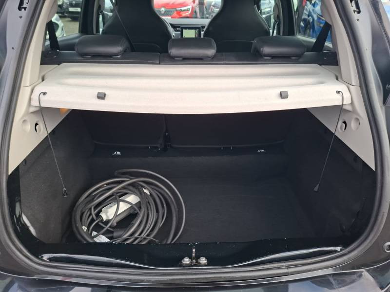 Renault Zoe R135 Achat Intégral - 22B Techno 2022 - photo n°16 Renault Zoe R135 Achat Intégral - 22B Techno  occasion à Agen - photo n°16