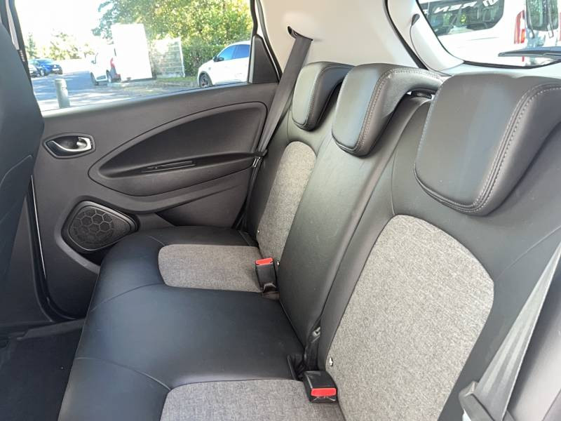 Renault Zoe R135 Intens 2020 - photo n°13 Renault Zoe R135 Intens  occasion à Aire sur Adour - photo n°13