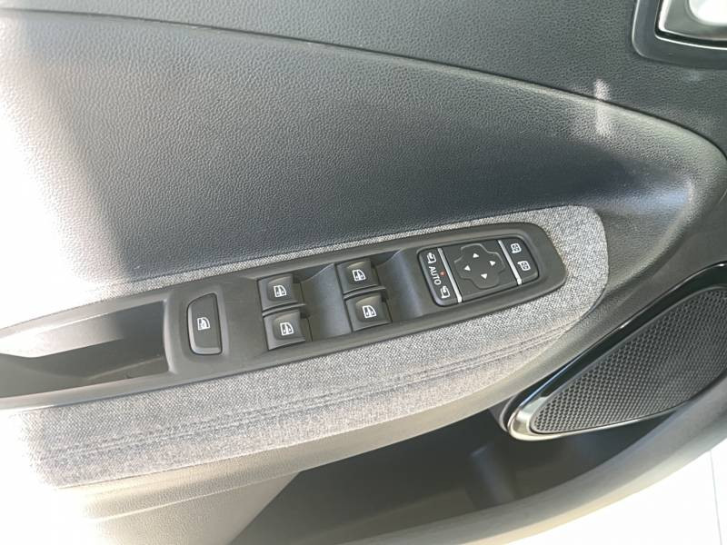 Renault Zoe R135 Intens 2020 - photo n°17 Renault Zoe R135 Intens  occasion à Aire sur Adour - photo n°17