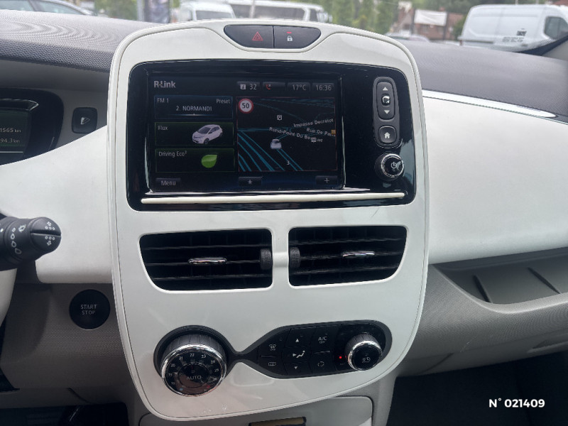 Renault Zoe Zoe Life Charge Rapide 2016 - photo n°13 Renault Zoe Zoe Life Charge Rapide  occasion à Louviers - photo n°13