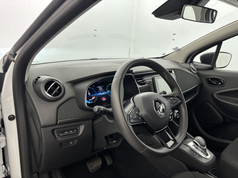 Renault Zoe Zoe R110 Achat Intégral 21 Life 5p 2021 - photo n°14 Renault Zoe Zoe R110 Achat Intégral 21 Life 5p  occasion à SAINT-GREGOIRE - photo n°14