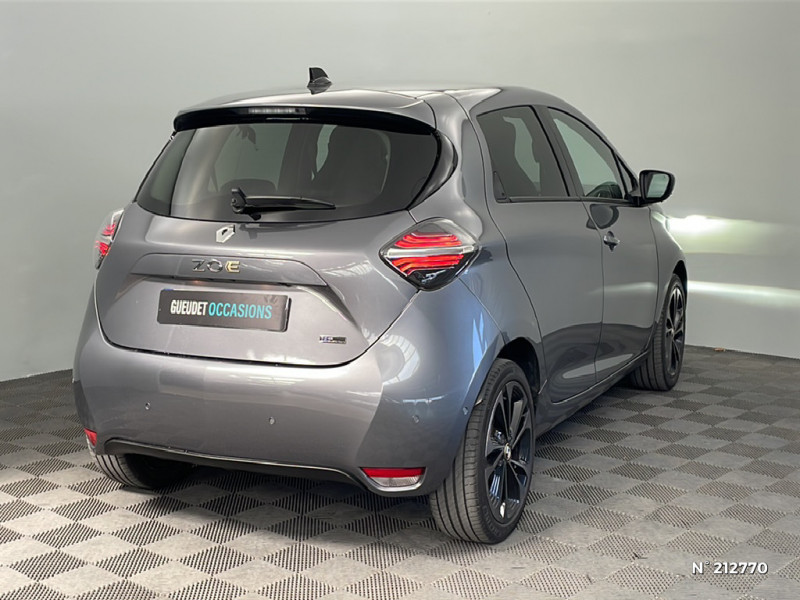 Renault Zoe Zoe R135 - MY22 Iconic 2022 - photo n°4 Renault Zoe Zoe R135 - MY22 Iconic  occasion à Saint-Quentin - photo n°4