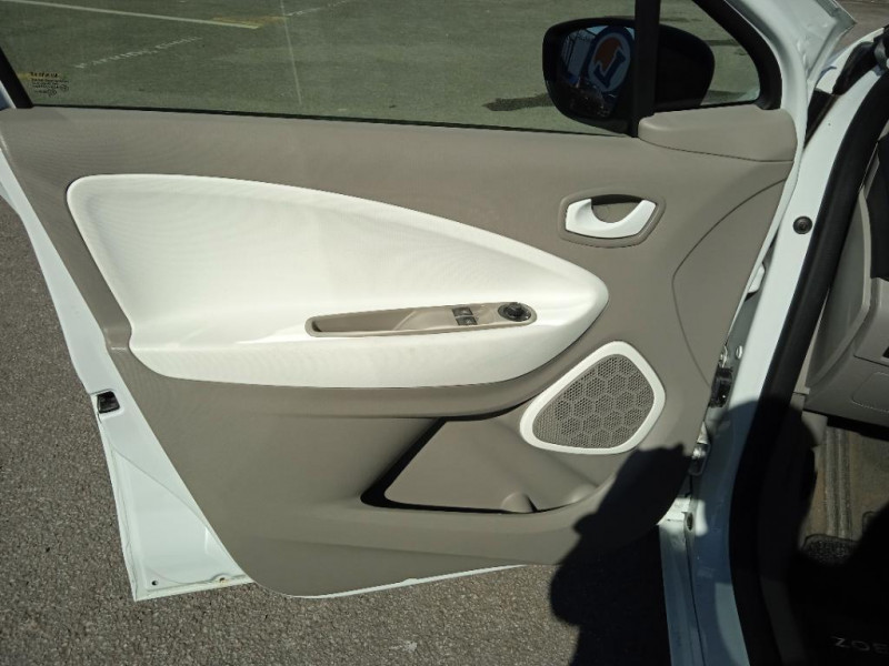 Renault Zoe Zoe R75 Life 2019 - photo n°17 Renault Zoe Zoe R75 Life  occasion à Neufchâtel-en-Bray - photo n°17