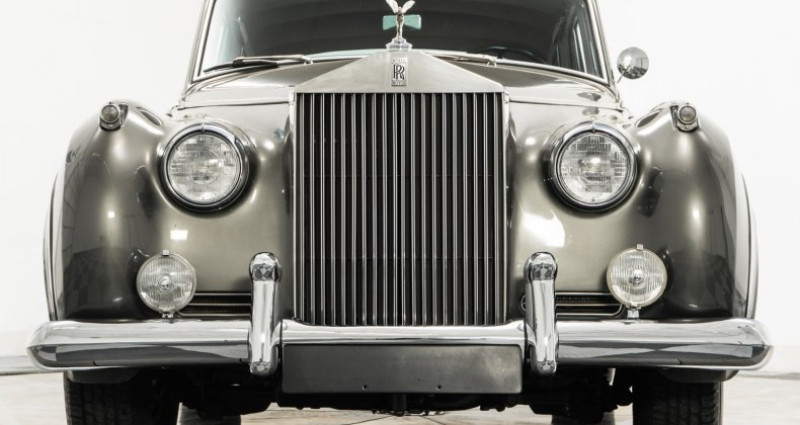 Rolls royce Silver Cloud II 1960 - photo n°4 Rolls royce Silver Cloud II  occasion à LYON - photo n°4