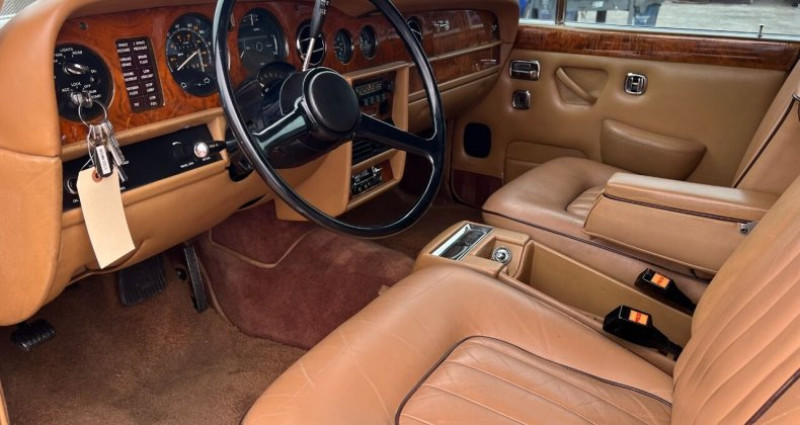 Rolls royce Silver Shadow  1980 - photo n°4 Rolls royce Silver Shadow   occasion à LYON - photo n°4
