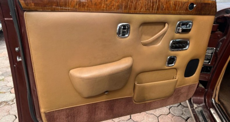 Rolls royce Silver Shadow  1980 - photo n°3 Rolls royce Silver Shadow   occasion à LYON - photo n°3