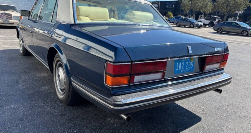 Rolls royce Silver Spirit Spirit/Spur/Dawn 1985 - photo n°4 Rolls royce Silver Spirit Spirit/Spur/Dawn  occasion à LYON - photo n°4