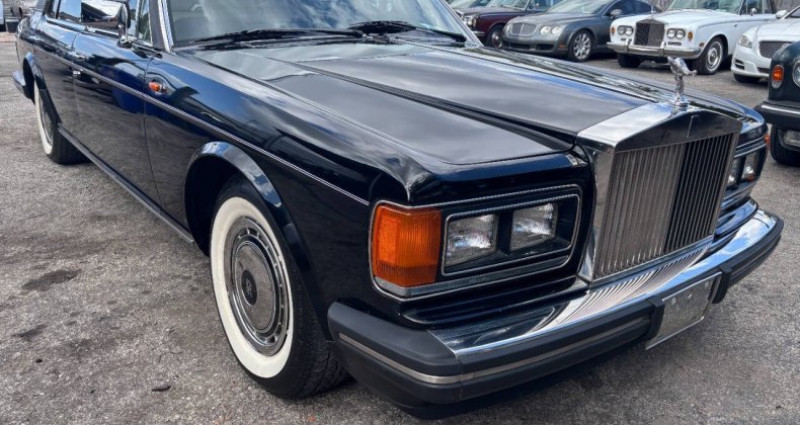 Rolls royce Silver Spirit Spirit/Spur/Dawn 1991 - photo n°2 Rolls royce Silver Spirit Spirit/Spur/Dawn  occasion à LYON - photo n°2