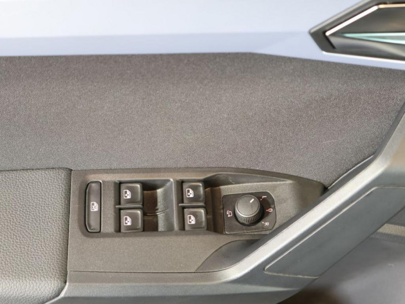 Seat Arona 1.0 TSI 95 ch  BVM 2023 - photo n°11 Seat Arona 1.0 TSI 95 ch  BVM  occasion à L'Union - photo n°11