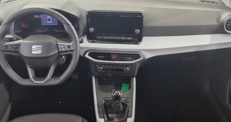 Seat Arona 1.0 TSI 95 ch Start/Stop BVM5 Copa  - photo n°6 Seat Arona 1.0 TSI 95 ch Start/Stop BVM5 Copa  occasion à La Rochelle - photo n°6