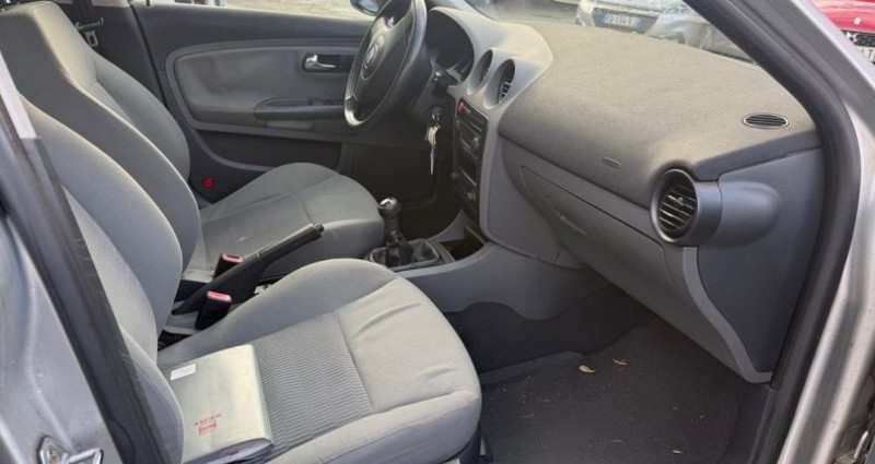 Seat Cordoba 1.9 TDI100 SIGNO 4P  occasion � Morsang Sur Orge - photo n�4