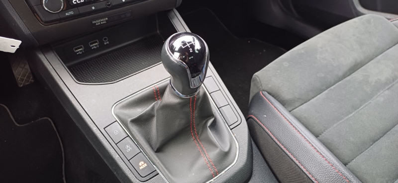 Seat Ibiza 1.0 ECOTSI 115CH START/STOP FR SPORT LINE EURO6D-T 2019 - photo n°11 Seat Ibiza 1.0 ECOTSI 115CH START/STOP FR SPORT LINE EURO6D-T  occasion à Albi - photo n°11