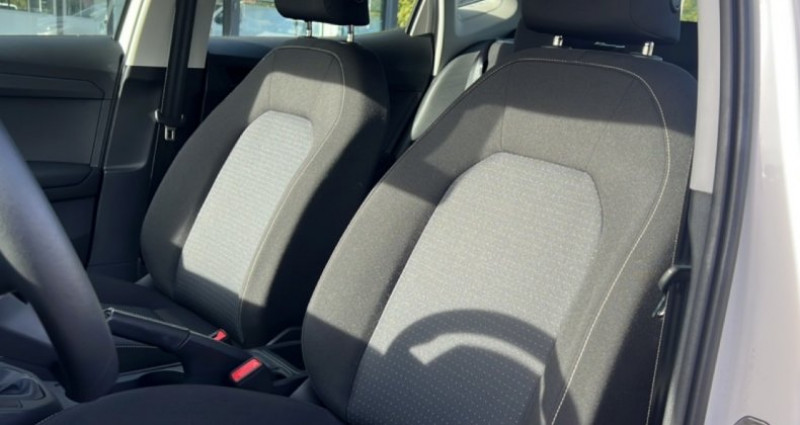 Seat Ibiza 1.0 TSI 95 ch S/S BVM5 Copa 2024 - photo n°7 Seat Ibiza 1.0 TSI 95 ch S/S BVM5 Copa  occasion à La Rochelle - photo n°7