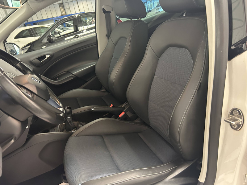 Seat Ibiza Ibiza 1.2 TSI 90 ch Connect 5p 2015 - photo n°15 Seat Ibiza Ibiza 1.2 TSI 90 ch Connect 5p  occasion à PERIGUEUX - photo n°15